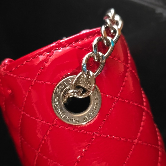 SARA BURGLAR Red Quilted Genuine. ITALY Leather Shoulder bag. New without tag - Picture 5 of 6